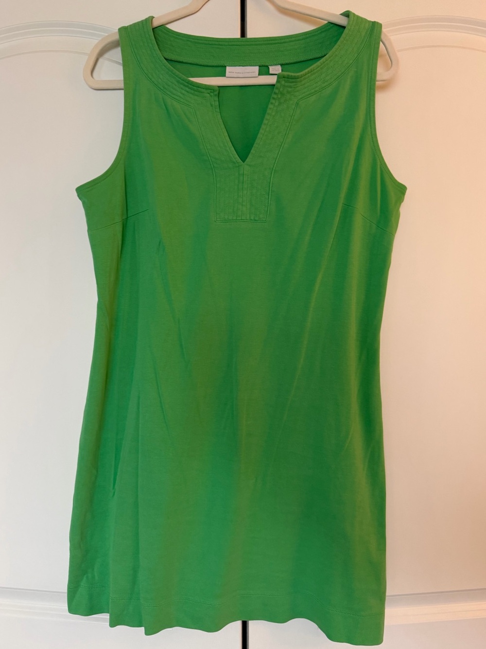New York & Company Bright Green Sleeveless Split-Neck Dress